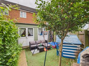 Rear elevation- click for photo gallery